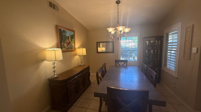 3299 W Stuart Avenue - Fresno - California - 3 bed, 2 bath rental property