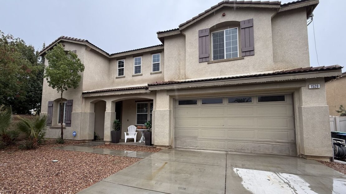 1520 W. Ave P6 - Palmdale - California - 6 bed, 4 bath rental property