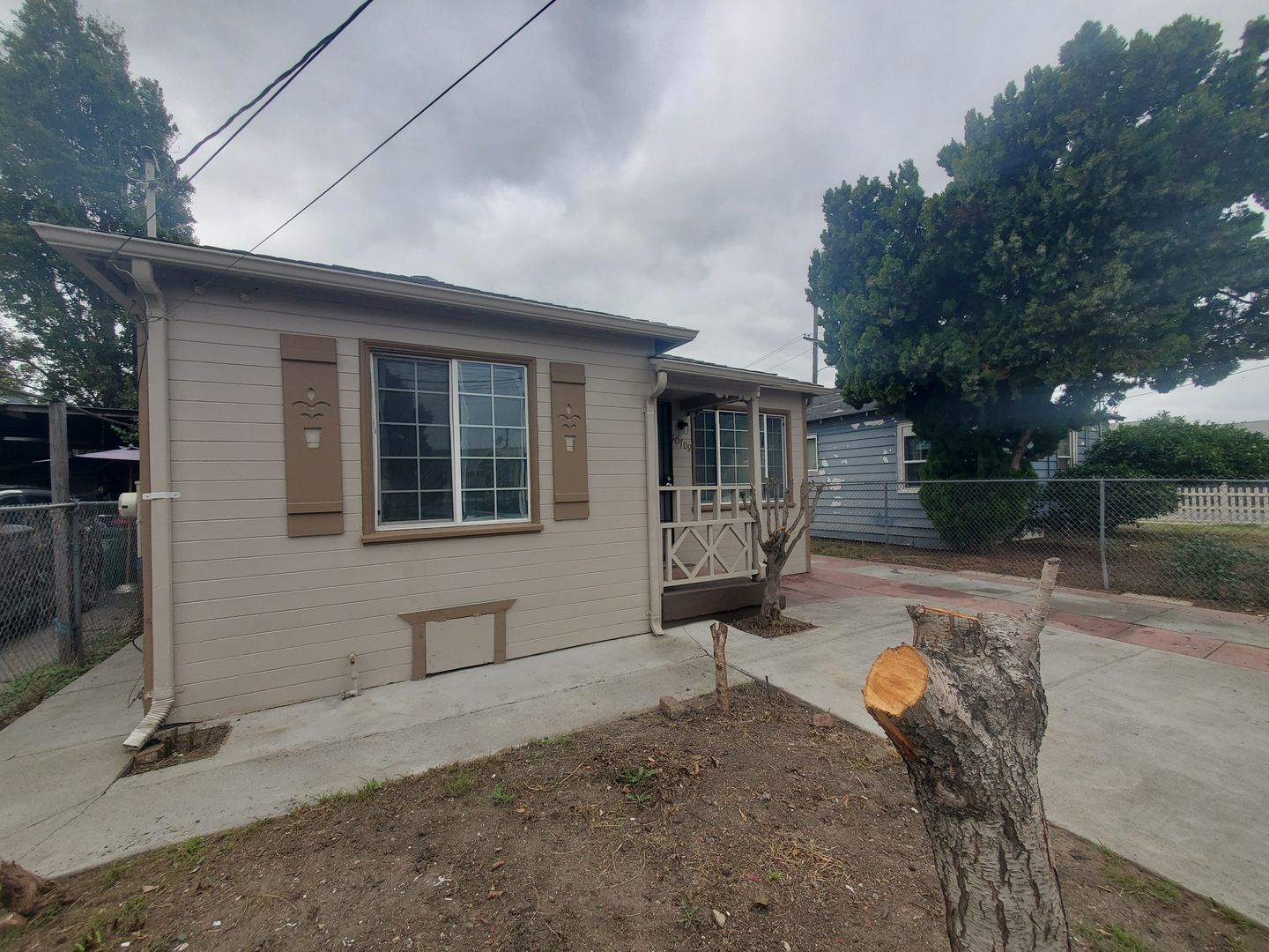 10709 Pippin Street - Oakland - California - 2 bed, 1 bath rental property