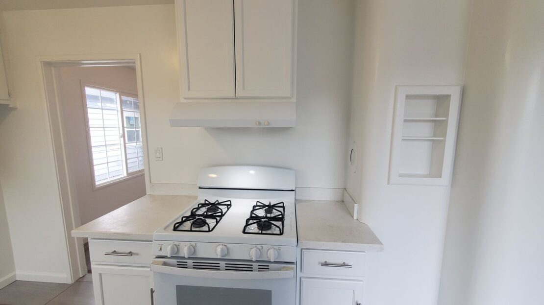 10709 Pippin Street - Oakland - California - 2 bed, 1 bath rental property