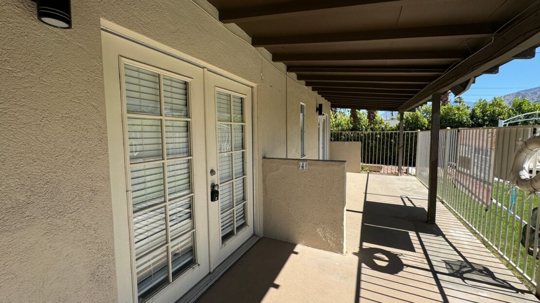 511 East Chuckwalla Rd - Unit 4  - Palm Springs - California - 1 bed, 1 bath rental property