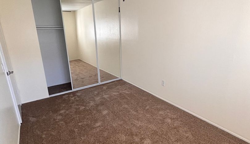 5440 Kiowa Drive UNIT 23 - La Mesa - California - 4 bed, 2.5 bath rental property