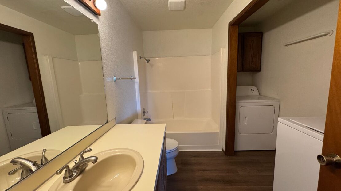 1411 G St. #A - Bellingham - Washington - 2 bed, 1 bath rental property
