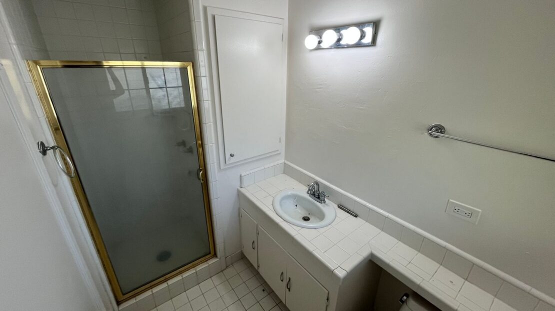 5104 Atlanta Way - Sacramento - California - 3 bed, 2 bath rental property