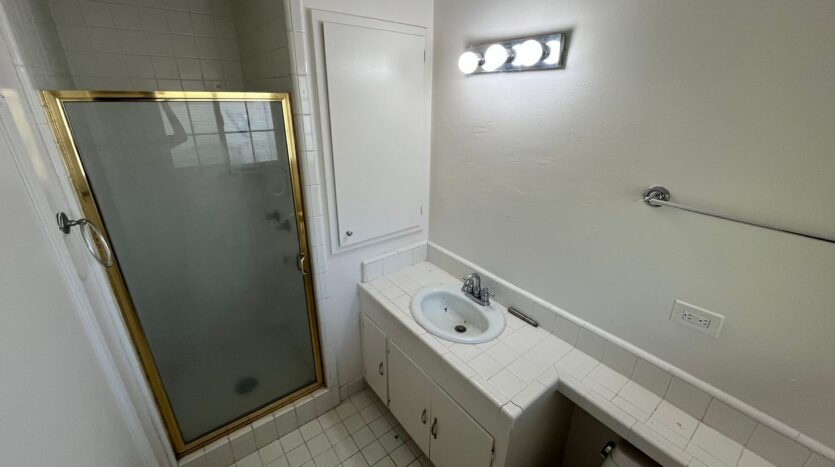 5104 Atlanta Way - Sacramento - California - 3 bed, 2 bath rental property