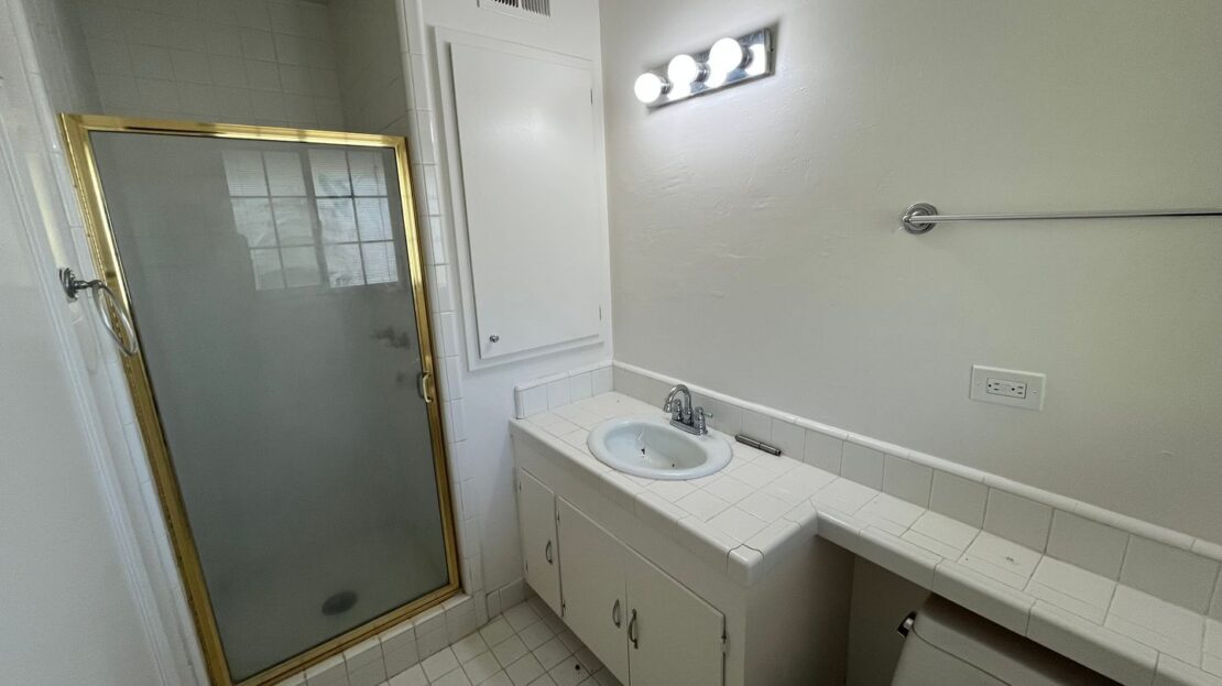 5104 Atlanta Way - Sacramento - California - 3 bed, 2 bath rental property