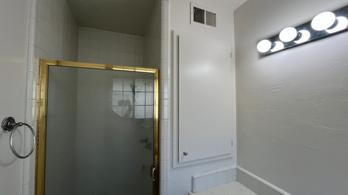 5104 Atlanta Way - Sacramento - California - 3 bed, 2 bath rental property