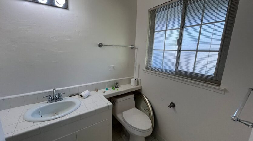 5104 Atlanta Way - Sacramento - California - 3 bed, 2 bath rental property