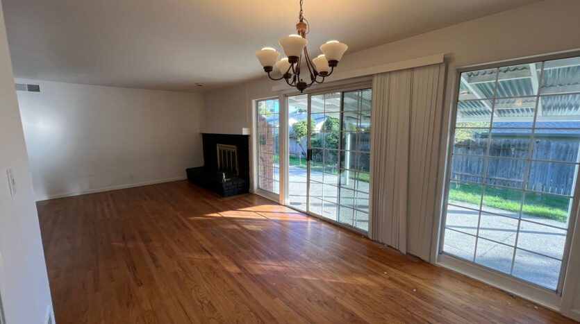 5104 Atlanta Way - Sacramento - California - 3 bed, 2 bath rental property