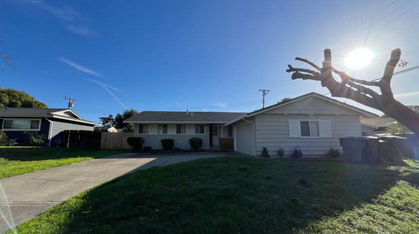 5104 Atlanta Way - Sacramento - California - 3 bed, 2 bath rental property