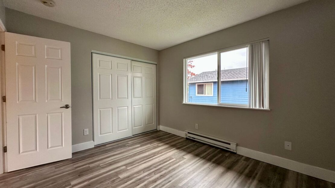 22900 NE Halsey St. - #02 - Fairview - Oregon - 2 bed, 1.5 bath rental property