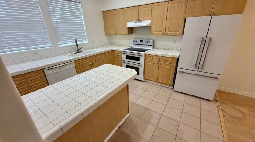 10545 SW Cougar Lane - Beaverton - Oregon - 3 bed, 3.5 bath rental property