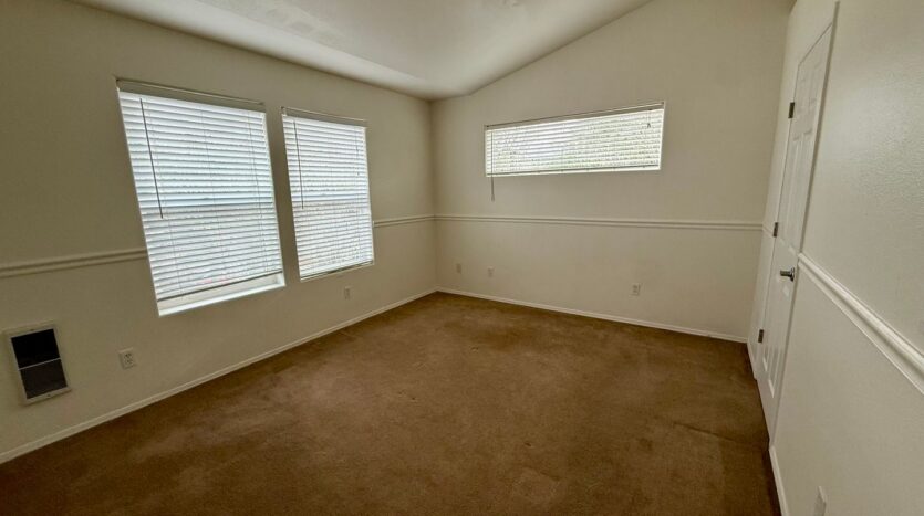 10545 SW Cougar Lane - Beaverton - Oregon - 3 bed, 3.5 bath rental property