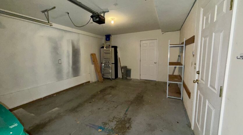 10545 SW Cougar Lane - Beaverton - Oregon - 3 bed, 3.5 bath rental property