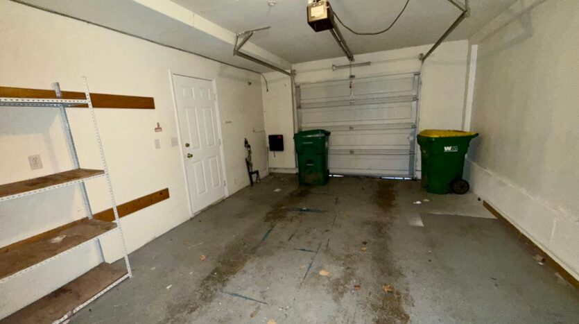 10545 SW Cougar Lane - Beaverton - Oregon - 3 bed, 3.5 bath rental property