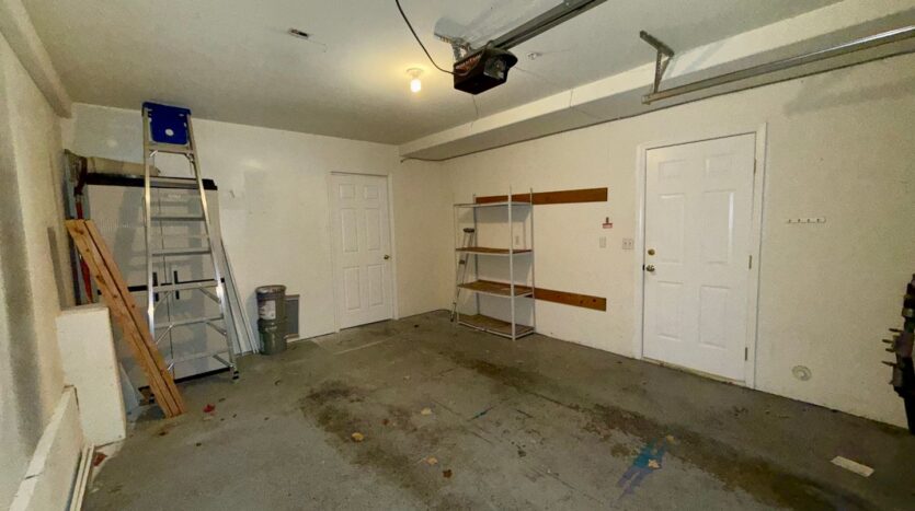 10545 SW Cougar Lane - Beaverton - Oregon - 3 bed, 3.5 bath rental property