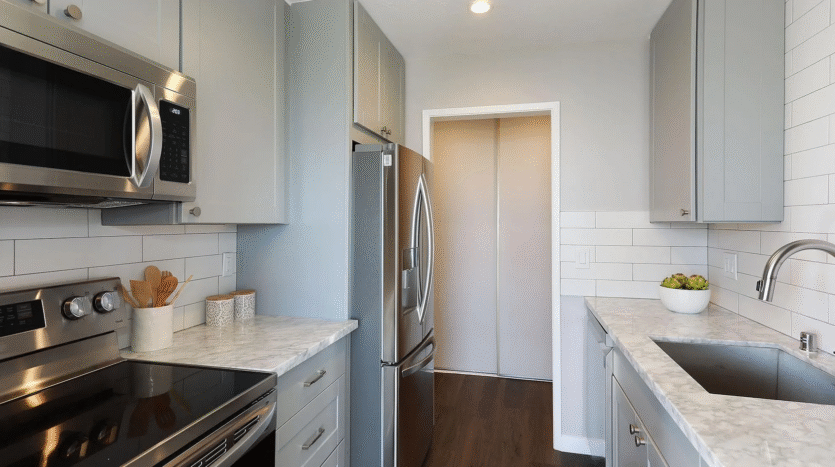 2 Admiral Drive #283 - Emeryville - California - 2 bed, 2 bath rental property